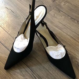 Anne Taylor Pumps